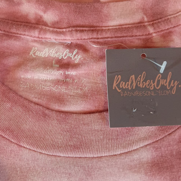 Rad Vibes Only | Pink Tie-Dye STAY RAD Graphic Cropped Boxy T-Shirt - Picture 4 of 7